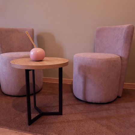 Manhattan Room & Suite Барі Екстер'єр фото